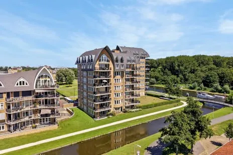 Apartment for sale: Annie M.G. Schmidtlaan 368, Krimwijk Voorschoten