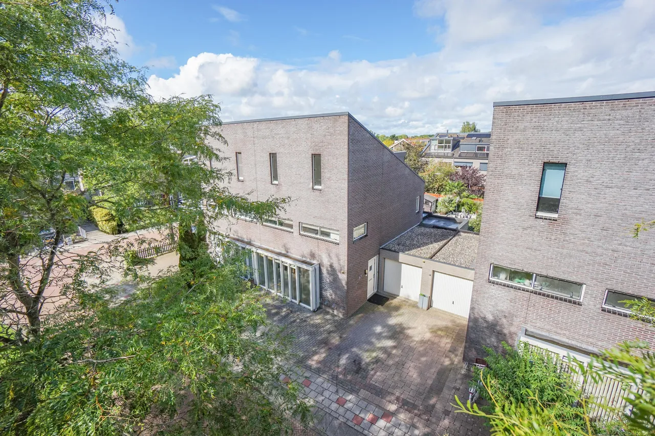 Tussenwoning te koop: Annie van Eestuin 10, Heerhugowaard