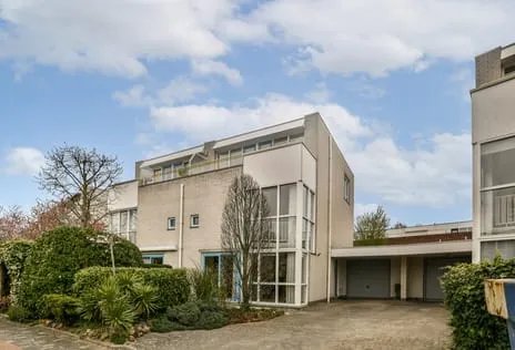 Tussenwoning te koop: Annie Romein-Verschoorkade 66, Vaart Noord Vlaardingen