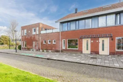 Tussenwoning te koop: Annie van Hattemtuin 24, Huygenhoek Midden Heerhugowaard