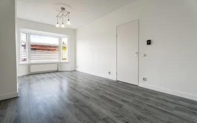 Appartement te koop: Antheunisstraat 108, Laakkwartier-Oost 'S-Gravenhage