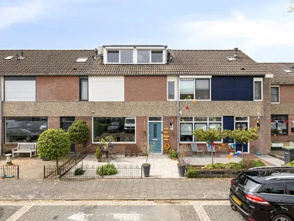 Tussenwoning te koop: Anthon van der Horstlaan 63, Bikkersvaart Bunschoten-Spakenburg