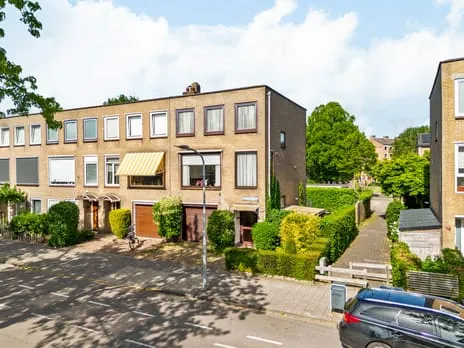 Hoekwoning te koop: Anthony Fokkerlaan 17, Sinnevelt Haarlem
