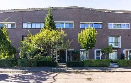 Tussenwoning te koop: Anthony Fokkersingel 86, 'S-Gravenhage