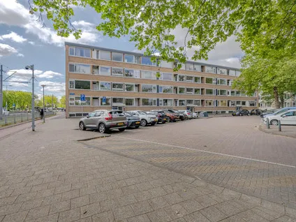 Appartement te koop: Anthony Tijkenstraat 26, Lombardijen Rotterdam