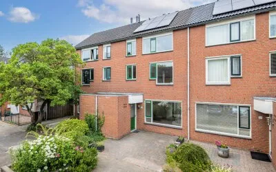 Tussenwoning te koop: Antillen 34, Lunetten-Zuid Utrecht