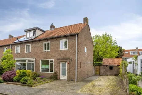 Hoekwoning te koop: Antiloopstraat 18, St. Anna Nijmegen
