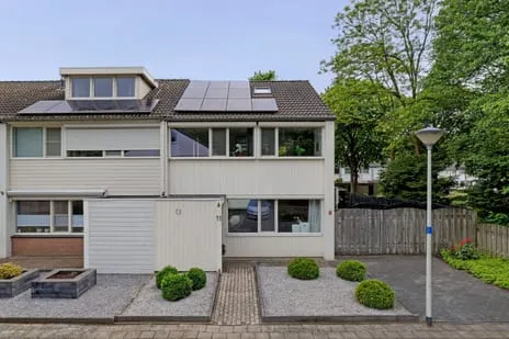 Corner house for sale: Anton van Duinkerkenstraat 11, Koolhof-Noord Deurne