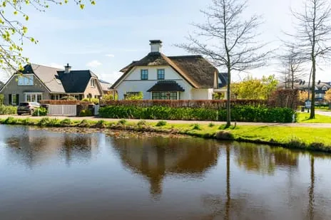 Vrijstaande woning te koop: Anton Koolhaaspad 1, Krimwijk Voorschoten