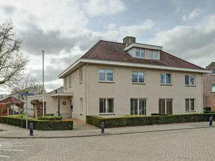 Hoekwoning te koop: Antoni Staringlaan 8, Vlijmen