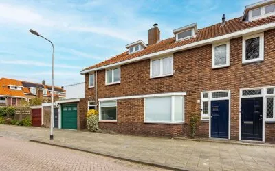 Hoekwoning te koop: Antonie van Diemenstraat 2, Armhoef Zuid Tilburg
