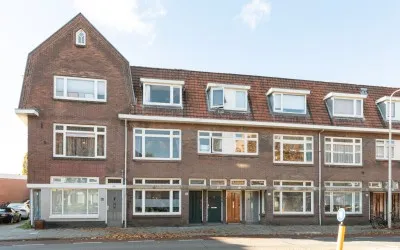 Apartment for sale: Antonius Matthaeuslaan 42, Tuinwijk-West Utrecht