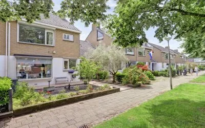Tussenwoning te koop: Antoniuslaan 43, Kruiswiel Hendrik-Ido-Ambacht
