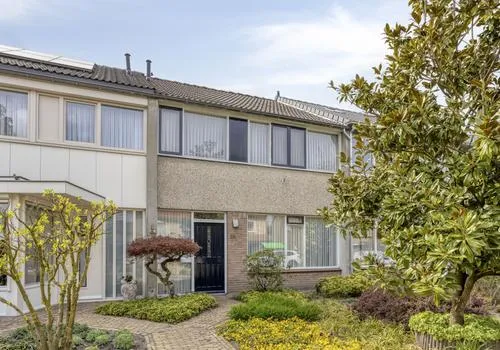 Tussenwoning te koop: Antoniusstraat 30, Oostelbeers Oost West En Middelbeers