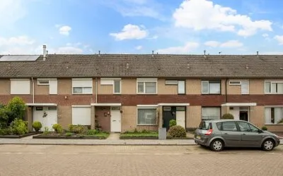 Tussenwoning te koop: Antoon Coolenlaan 100, Bladel Wilhelminalaan Bladel