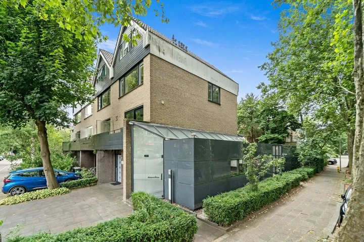Hoekwoning te koop: Antoon Coolenlaan 55, Roland Holstbuurt Delft