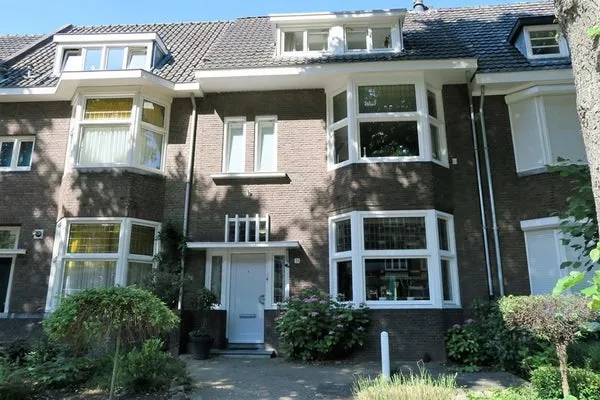 Appartement te huur: Antoon van Elenstraat 51B, Brusselsepoort Maastricht