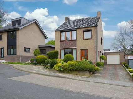 Hoekwoning te koop: Antoon Coolenstraat 9, Wijlre Wijlre
