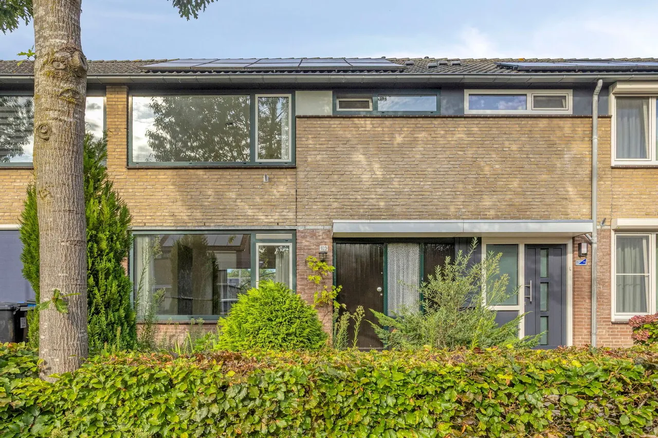 Tussenwoning te koop: Antwerpenlaan 103, Eindhoven
