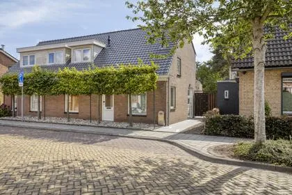 Appartement te koop: Antwerpsestraat 27, Stuivezand Made