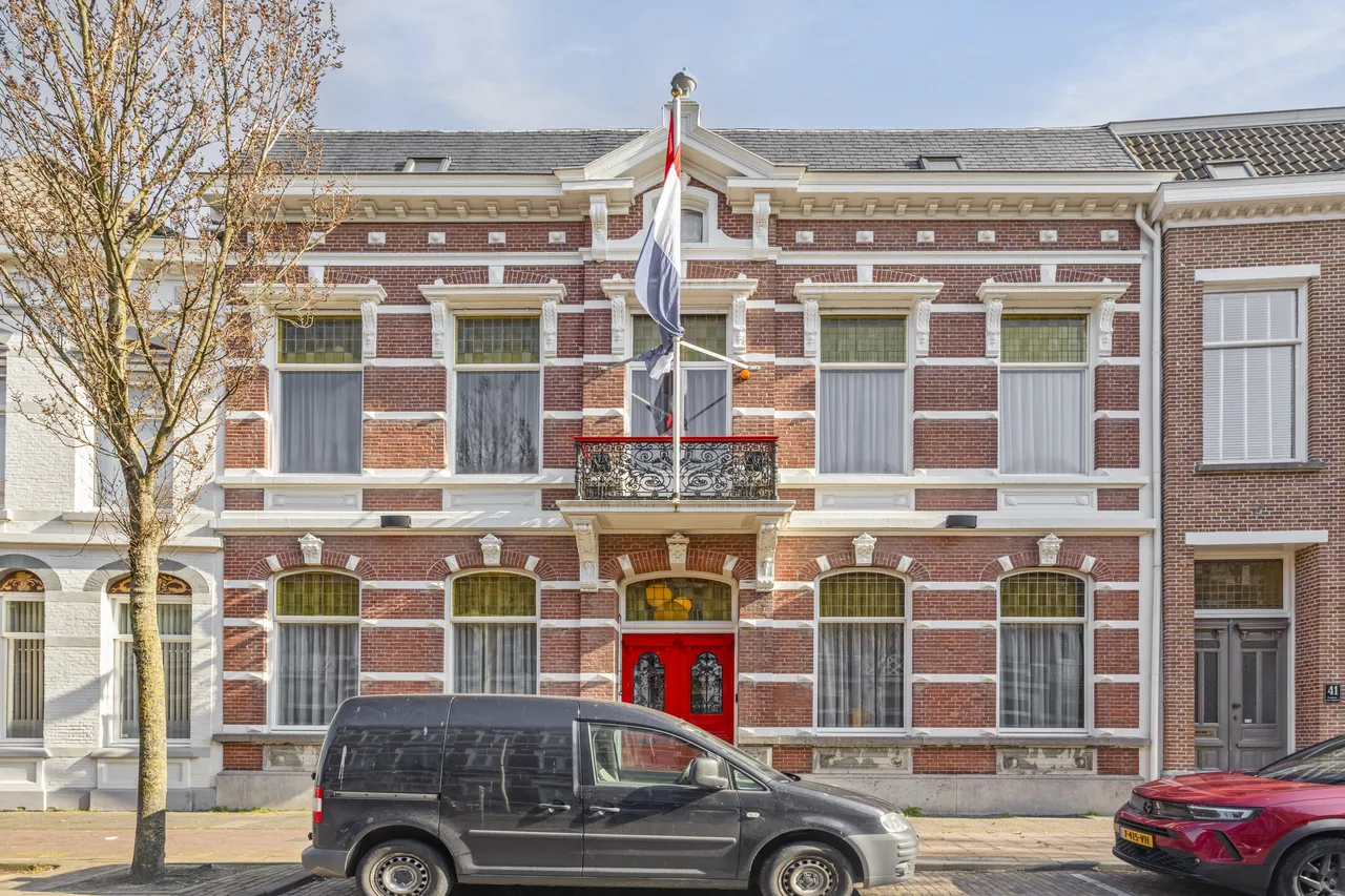 Tussenwoning te koop: antwerpsestraat 39, Bergen Op Zoom