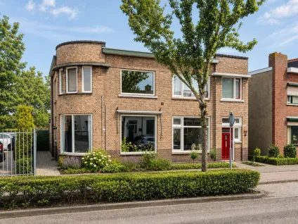Twee-onder-één-kap te koop: Antwerpsestraatweg 370, Nieuw Borgvliet Bergen Op Zoom