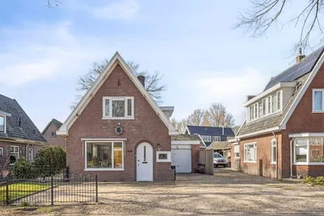 Vrijstaande woning te koop: Apeldoornseweg 64, Vogelbuurt Vaassen