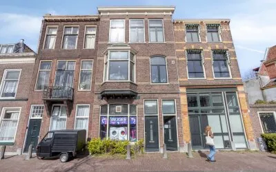 Studio te koop: Apothekersdijk 25B, De Camp Leiden