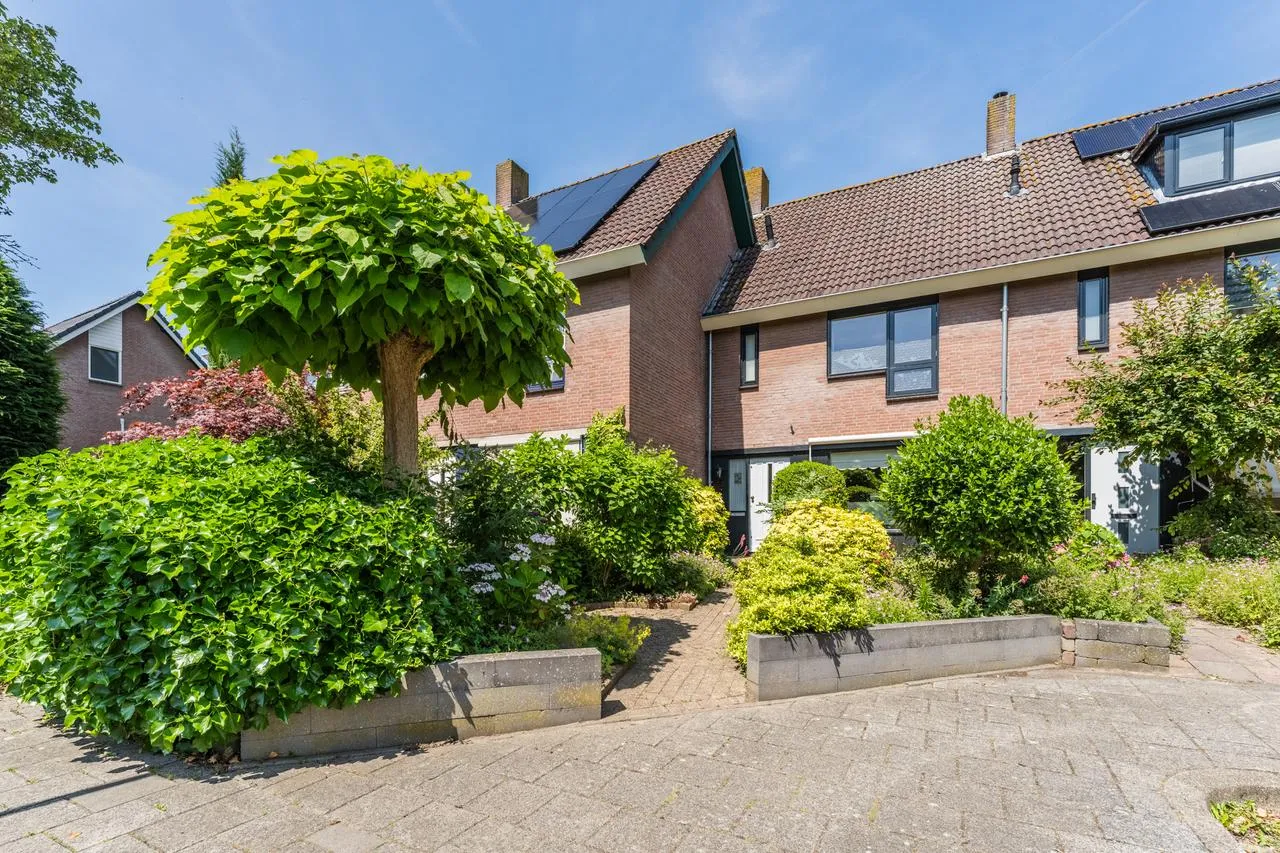 Tussenwoning te koop: Appelgaard 63, Wijk Bij Duurstede