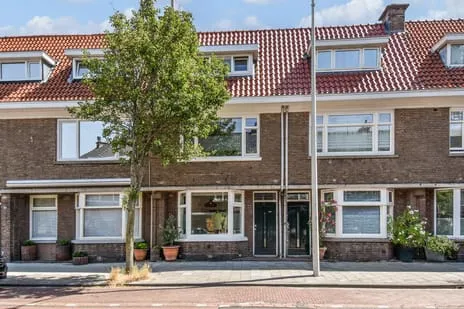 Terraced house for sale: Appelstraat 10, Vruchtenbuurt 'S-Gravenhage