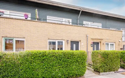 Tussenwoning te koop: Aprilstraat 5, Seizoenenbuurt Oost Almere