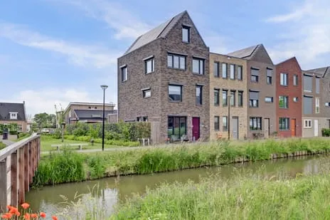 Corner house for sale: Aquamarijn 16, Broekgraaf-Zuid Leerdam