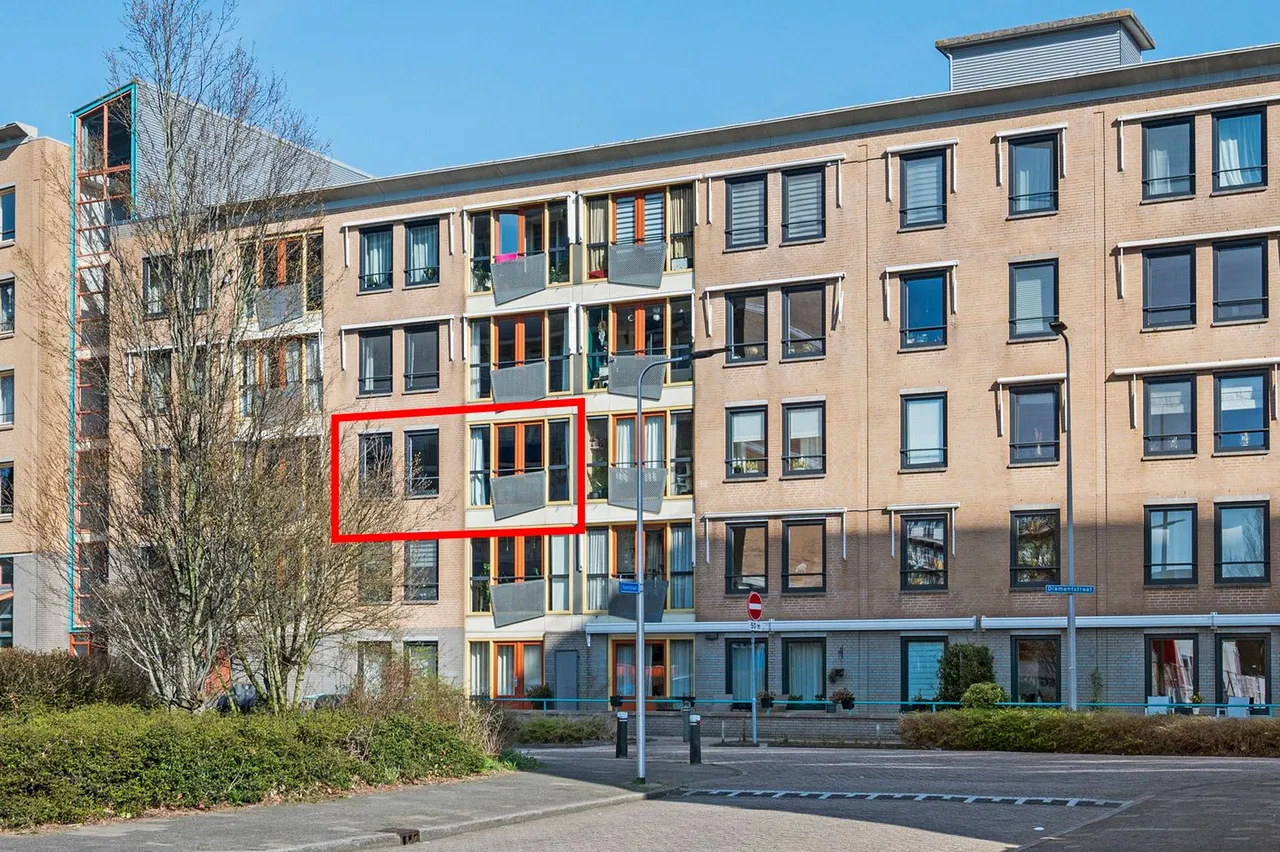 Appartement te koop: Aquamarijn 27, Alphen Aan Den Rijn