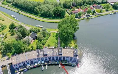 Tussenwoning te koop: Aquamarin 5, Hogewey-Zuid Weesp