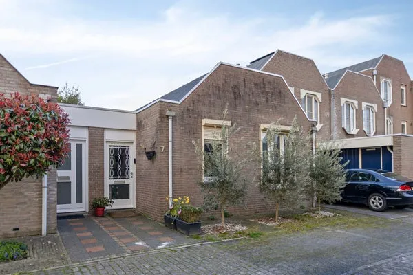 Terraced house for sale: Arcachonhof 7, Achtse Barrier-Gunterslaer Eindhoven
