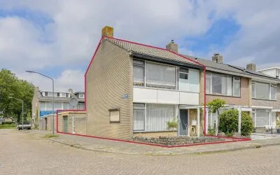Hoekwoning te koop: Archimedeslaan 38, Natuurkundigenbuurt Oosterhout