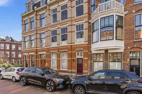Tussenwoning te koop: Archimedesstraat 64, 'S-Gravenhage