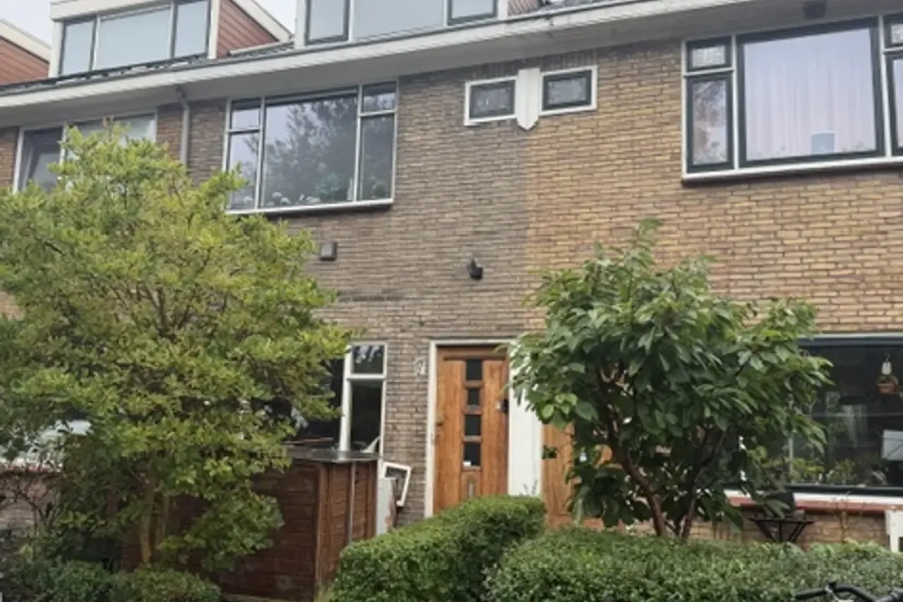 Tussenwoning te koop: Archipellaan 17, Delft