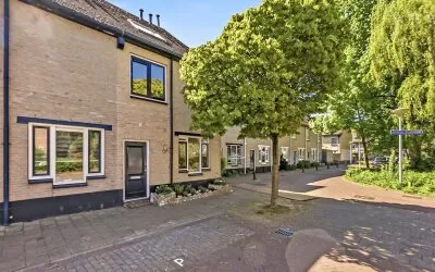 Tussenwoning te koop: Architect Muttersstraat 20, Houtwijk 'S-Gravenhage