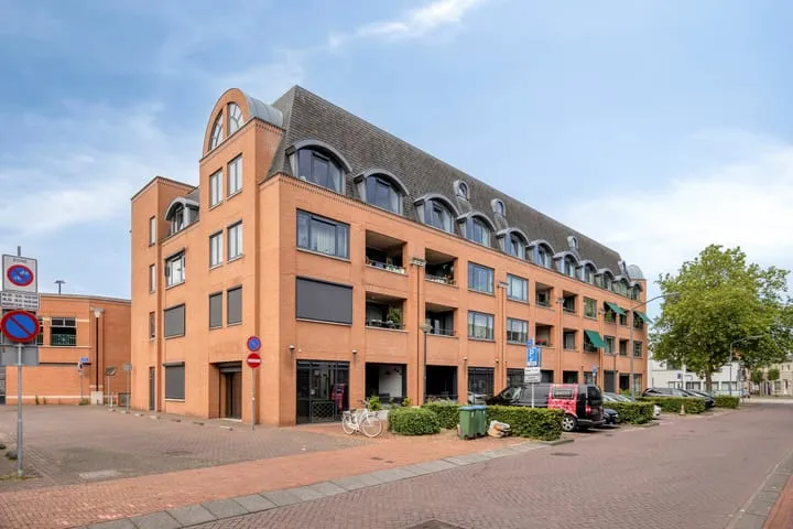 Appartement te koop: Arendshof 387, Centrum Oosterhout (Nb)
