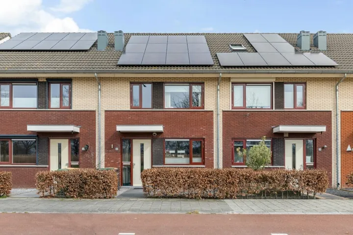 Tussenwoning te koop: Arendshorst 31, Het Overstigt Raalte