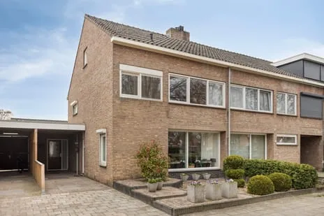 Hoekwoning te koop: Arendstraat 8, Losser-Oost Losser