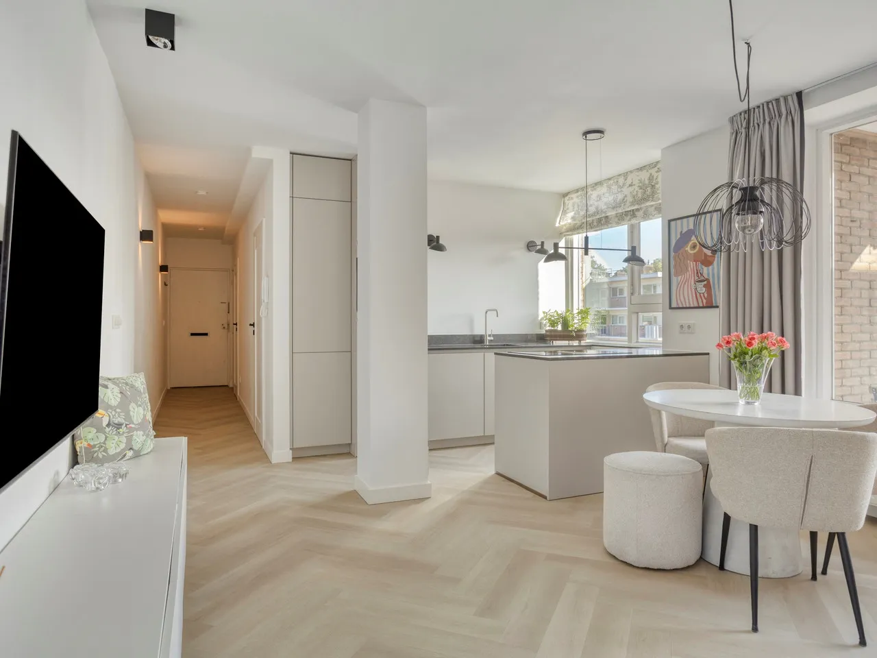 Appartement te koop: Arent Janszoon Ernststraat 689, Amsterdam