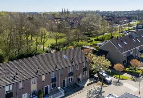 Tussenwoning te koop: Ares 51, Morgen Stont Hellevoetsluis