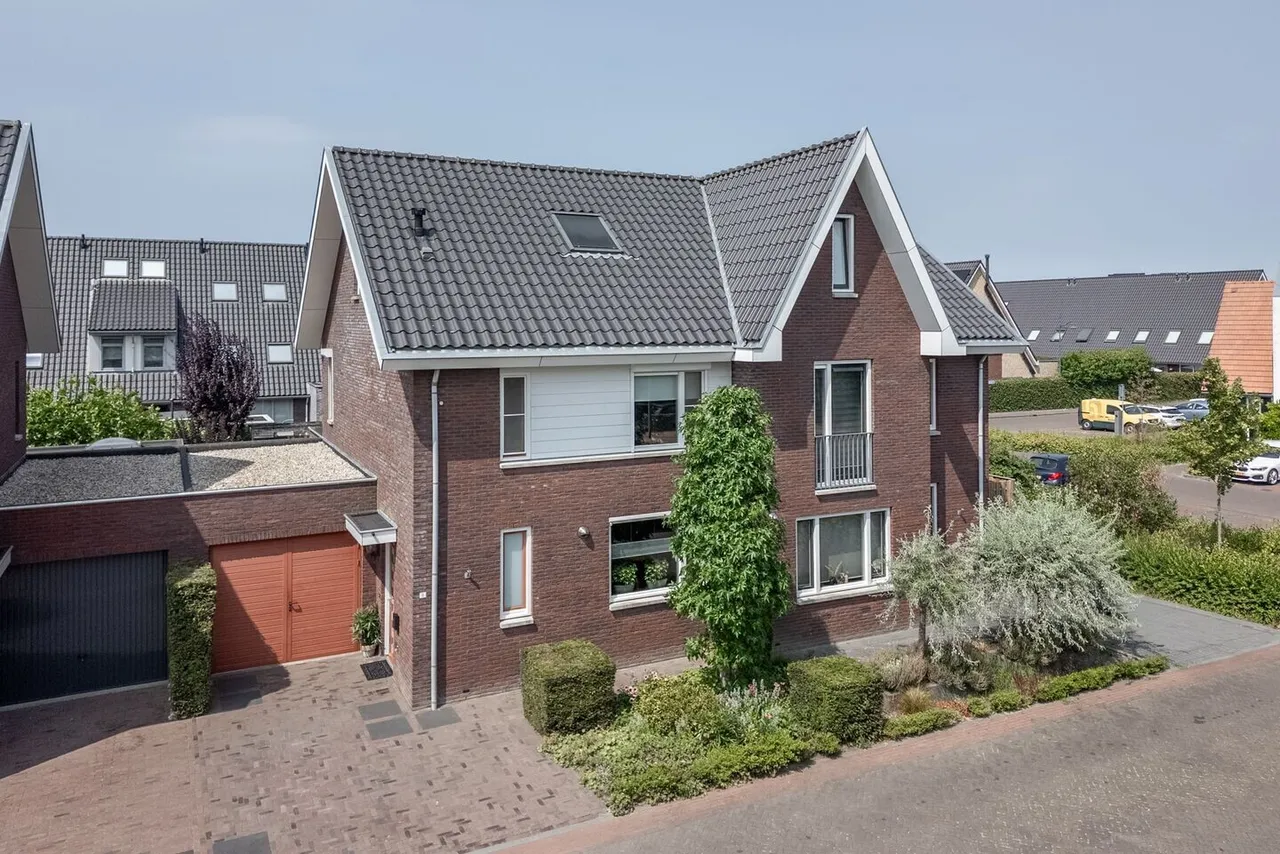 Tussenwoning te koop: Argusvlinder 6, Nijkerk