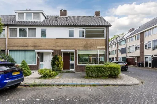 Corner house for sale: Aristide Briandstraat 12, Ruimzicht West Diemen