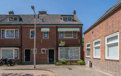 Hoekwoning te koop: Arke Noëstraat 5, Bouwmeestersbuurt Zuid Tilburg