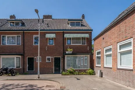 Hoekwoning te koop: Arke Noëstraat 5, Bouwmeestersbuurt Zuid Tilburg