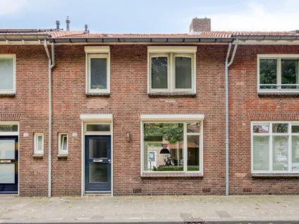 Tussenwoning te koop: Arke Noëstraat 52, Bouwmeestersbuurt Zuid Tilburg