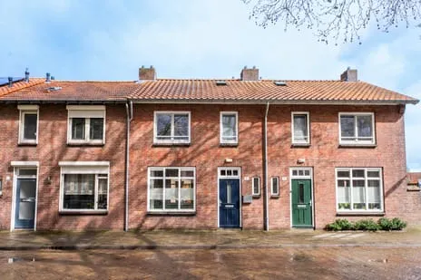 Tussenwoning te koop: Arke Noëstraat 54, Bouwmeestersbuurt Zuid Tilburg